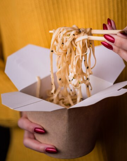 Les boîtes à pâtes conviennent-elles pour la livraison de repas ?